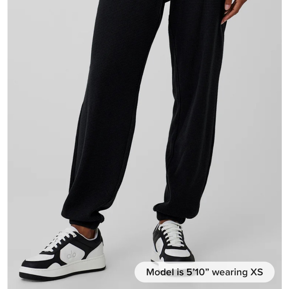 Alo Black Joggers